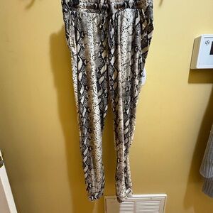 Snakeskin Print Ankle Pants